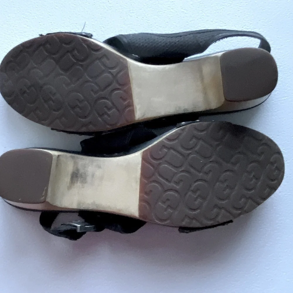 Ugg Lomita Wedge Sandals with Buckle Black Size 10